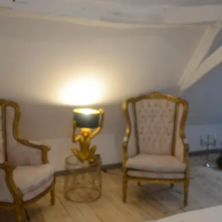 Bed & Breakfast Le Murmure Des Fees 4*