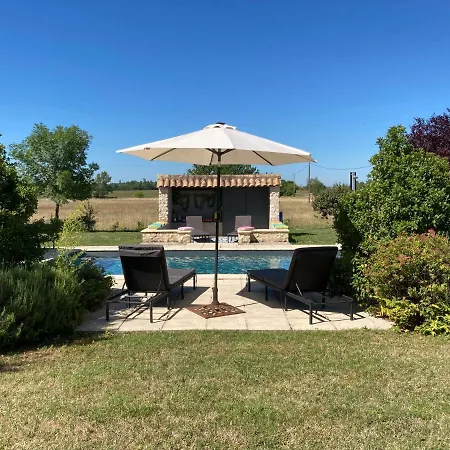 Bed & Breakfast Le Murmure Des Fees Issigeac