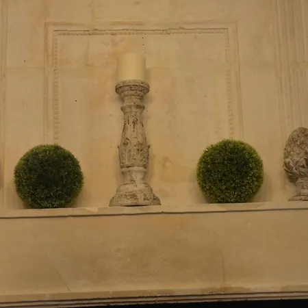 Le Murmure Des Fees Panzió