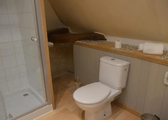 Le Murmure Des Fees 4*