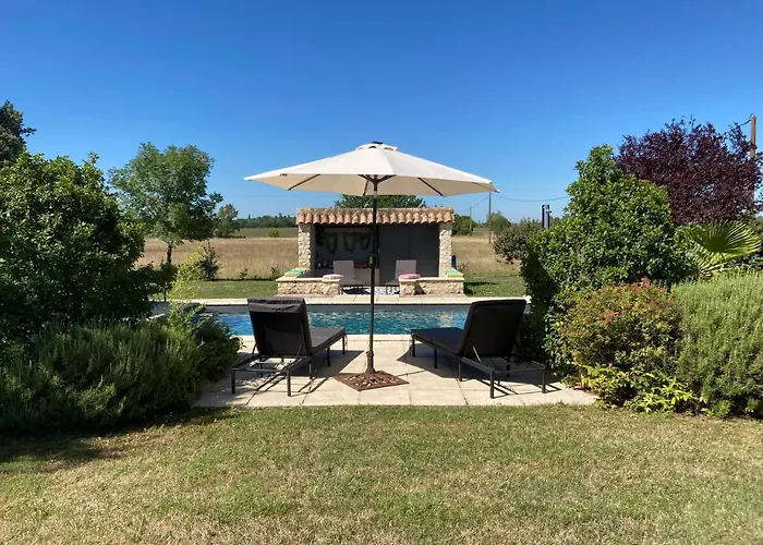 Bed & Breakfast Le Murmure Des Fees Issigeac