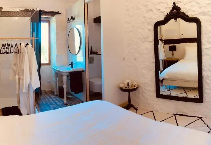 Le Murmure Des Fees Issigeac